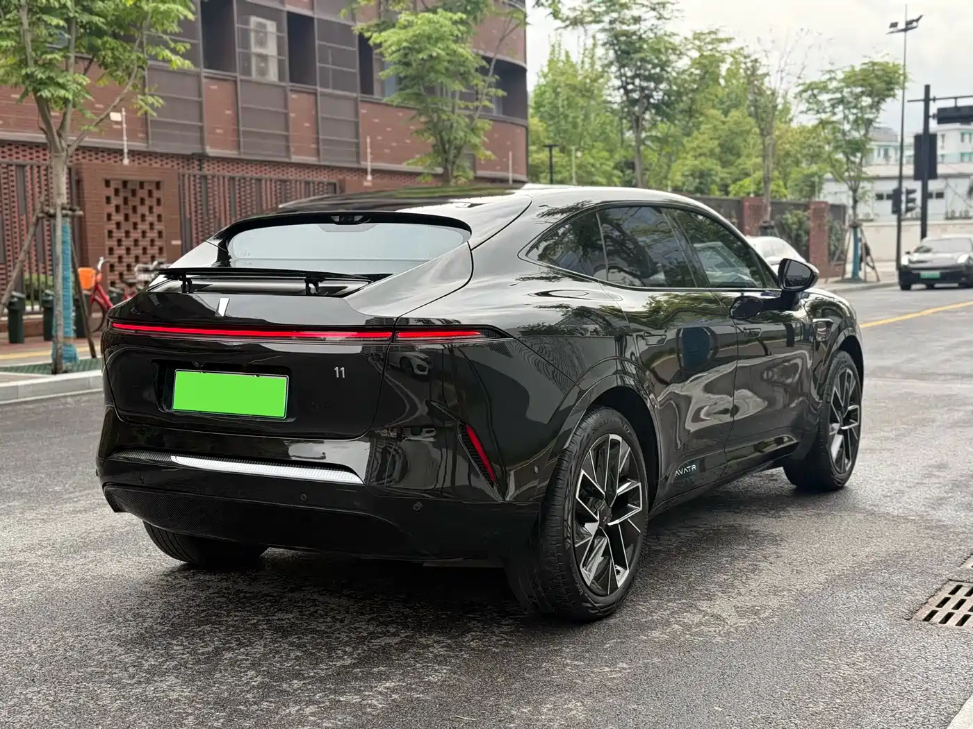 Avatr 11 2025 Max Pure Electric AWD фото 12