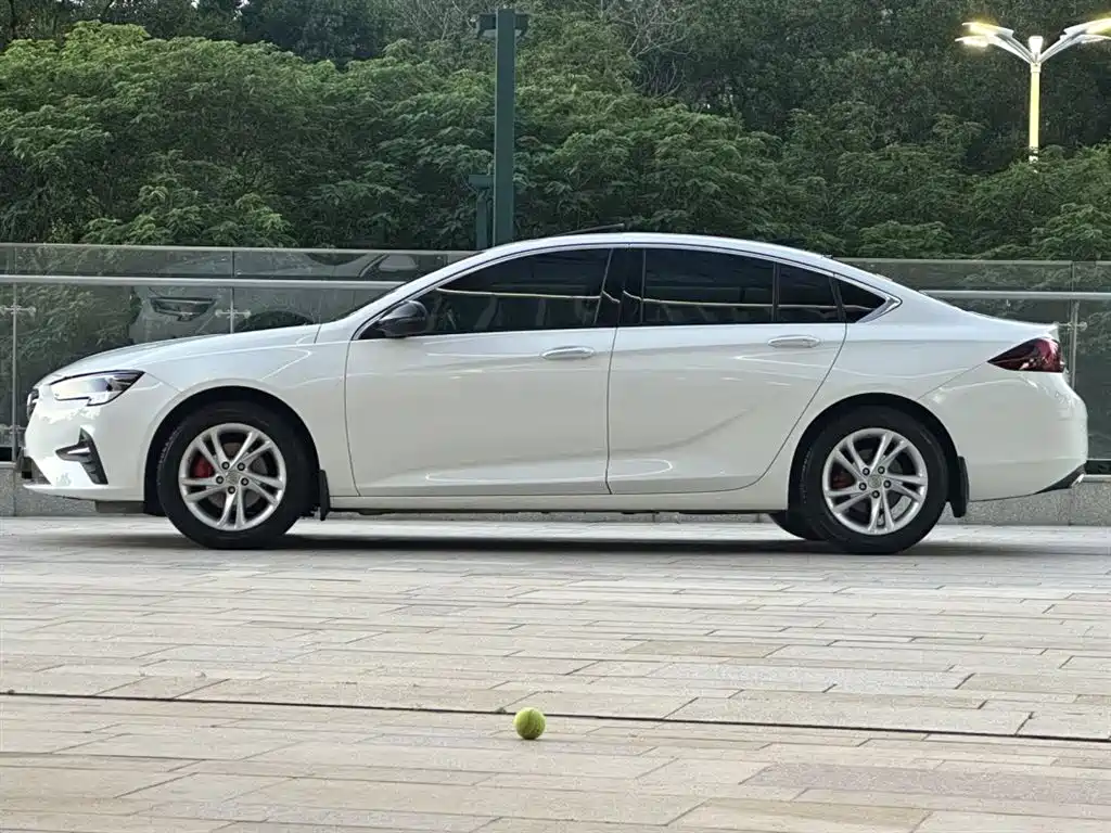 Buick Regal 2021 552T Elite фото 4