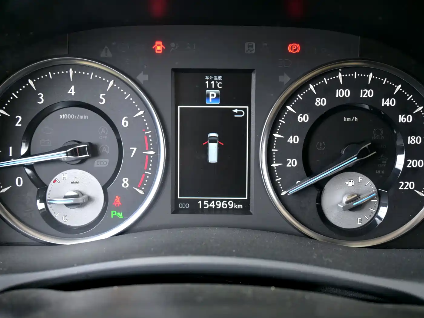 Toyota Alphard 2015 3.5L Premium Edition фото 14