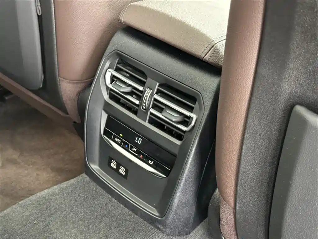 BMW 3 Series 2022 Facelift 325Li M Sport Shadow Edition фото 8