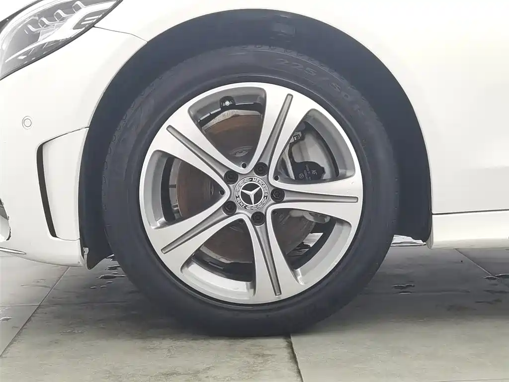 Mercedes-Benz C-Class 2019 C 260 L Sport фото 17