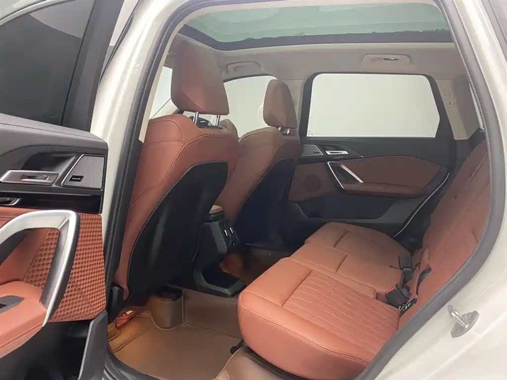 BMW X1 2026 2025 sDrive25Li X Design Package