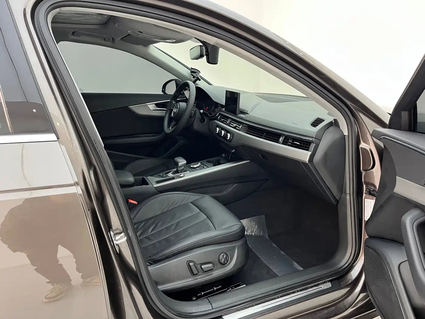 Audi A4L 2018 30th Anniversary 40 TFSI Progressive фото 6