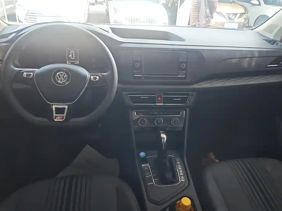 Volkswagen Tharu 2020 280TSI 2WD Trend Edition China VI фото 12