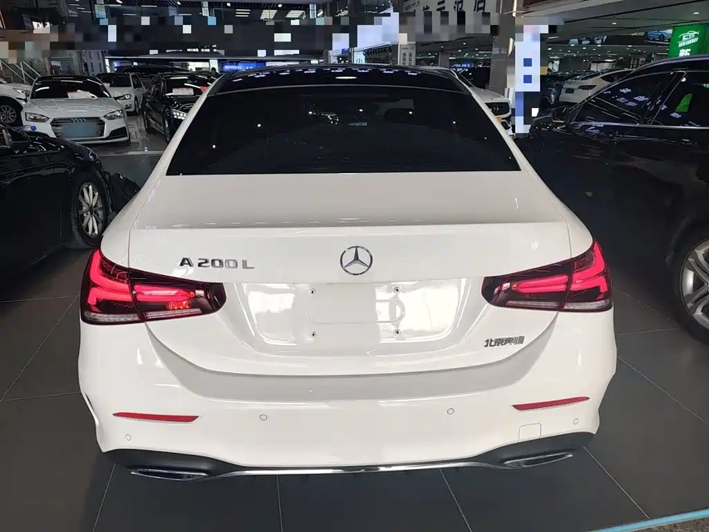 Mercedes-Benz A-Class 2022 Facelift III A 200 L Sport Sedan Fashion фото 4
