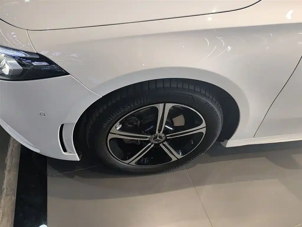 Mercedes-Benz A-Class 2022 Facelift III A 200 L Sport Sedan Fashion фото 25