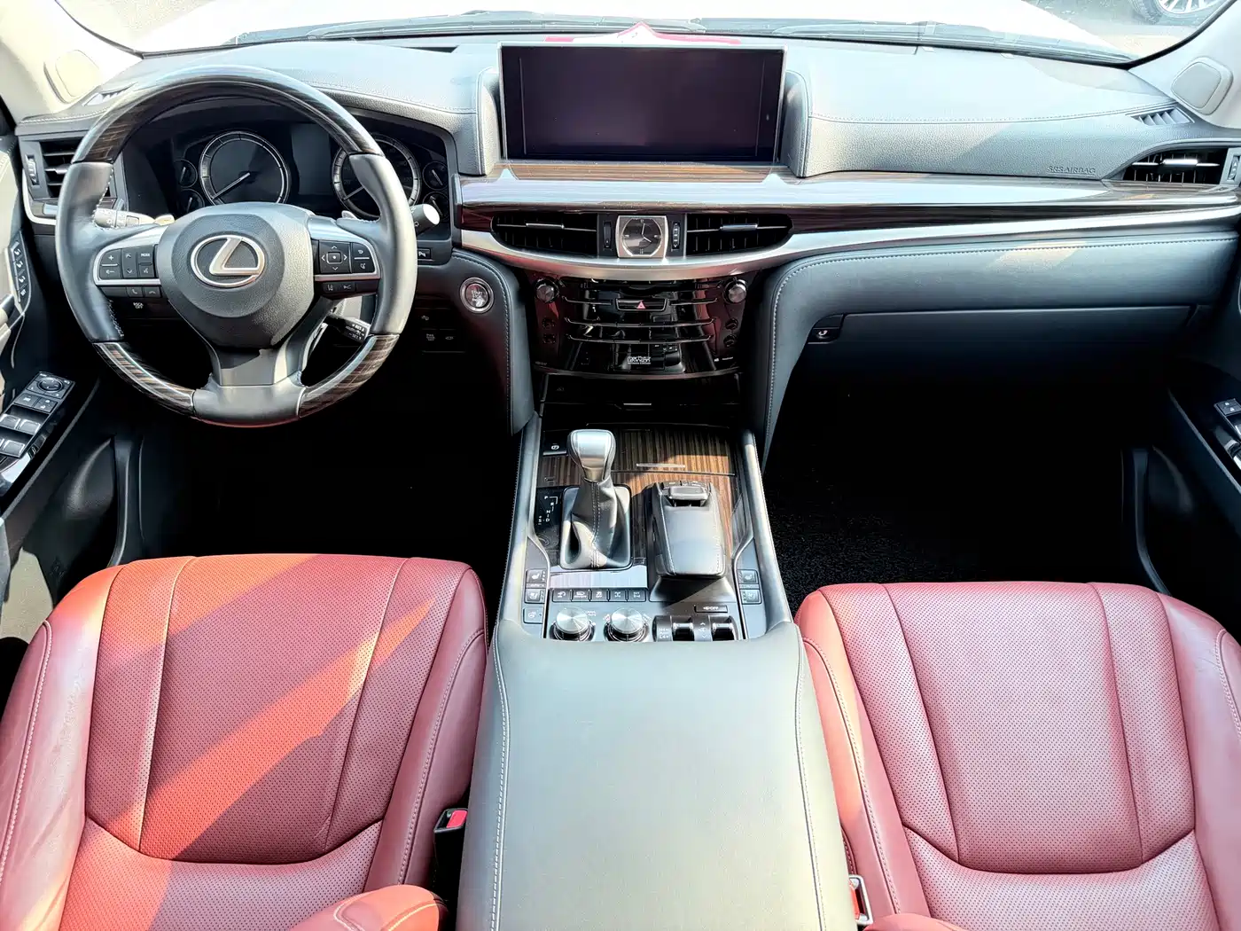 Lexus LX 2019 570 Prestige Luxury Edition фото 19