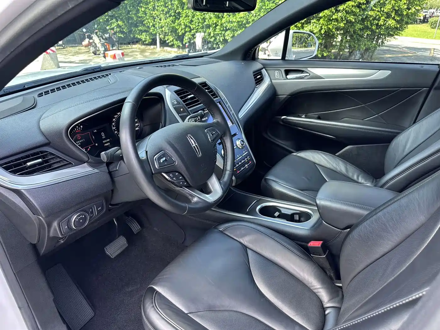 Lincoln MKC 2019 2019 2.0T 2WD Noble Enjoyment Edition China V