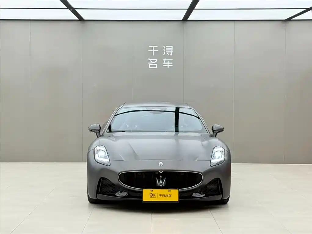 Maserati GranTurismo 2023 3.0T Modena фото 2