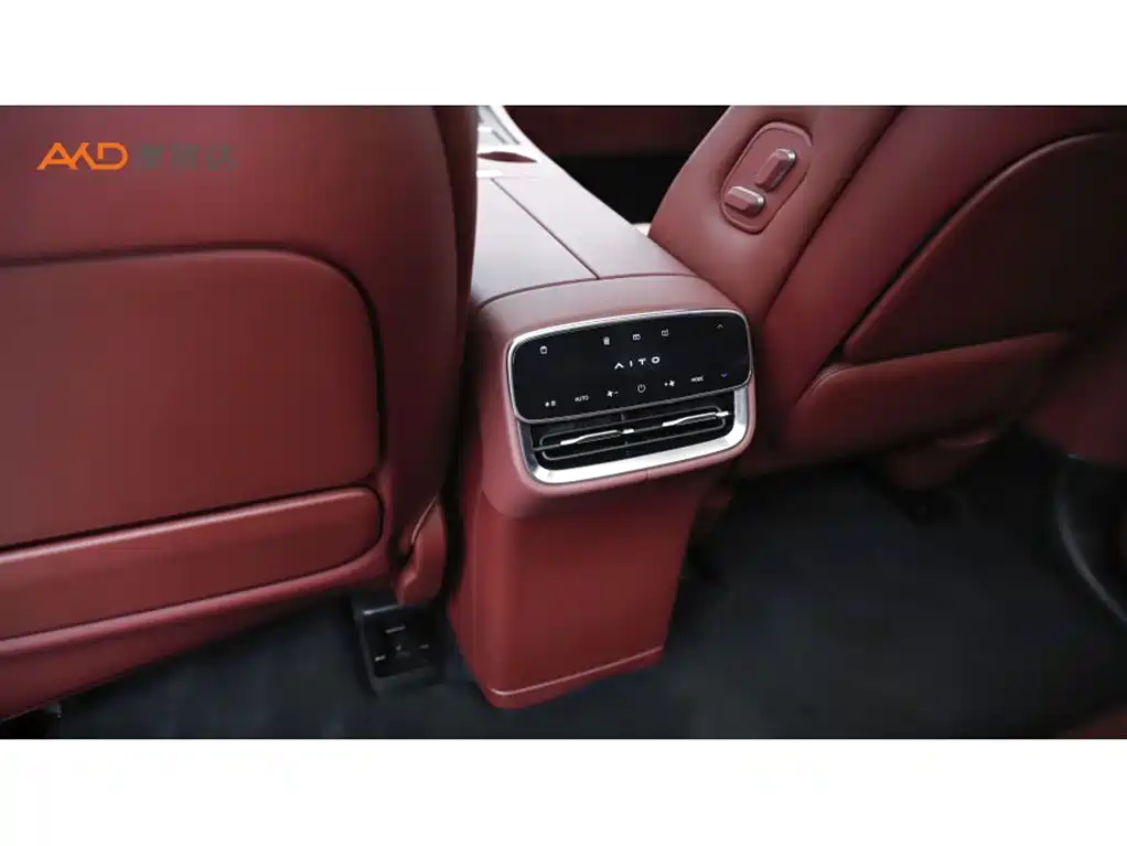 Aito AITO M8 2025 2025 Model Extended Range Ultra Edition 53.4kWh 5-Seater