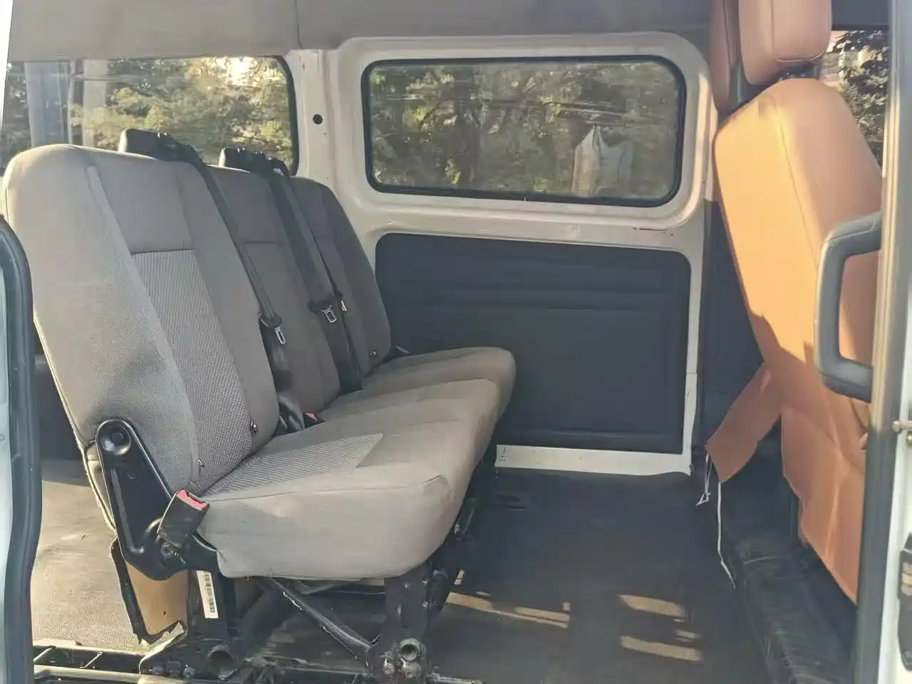 Ford Transit 2017 2017 2.0T Diesel Multi-Purpose Commercial Vehicle Medium Wheelbase Medium Roof China IV