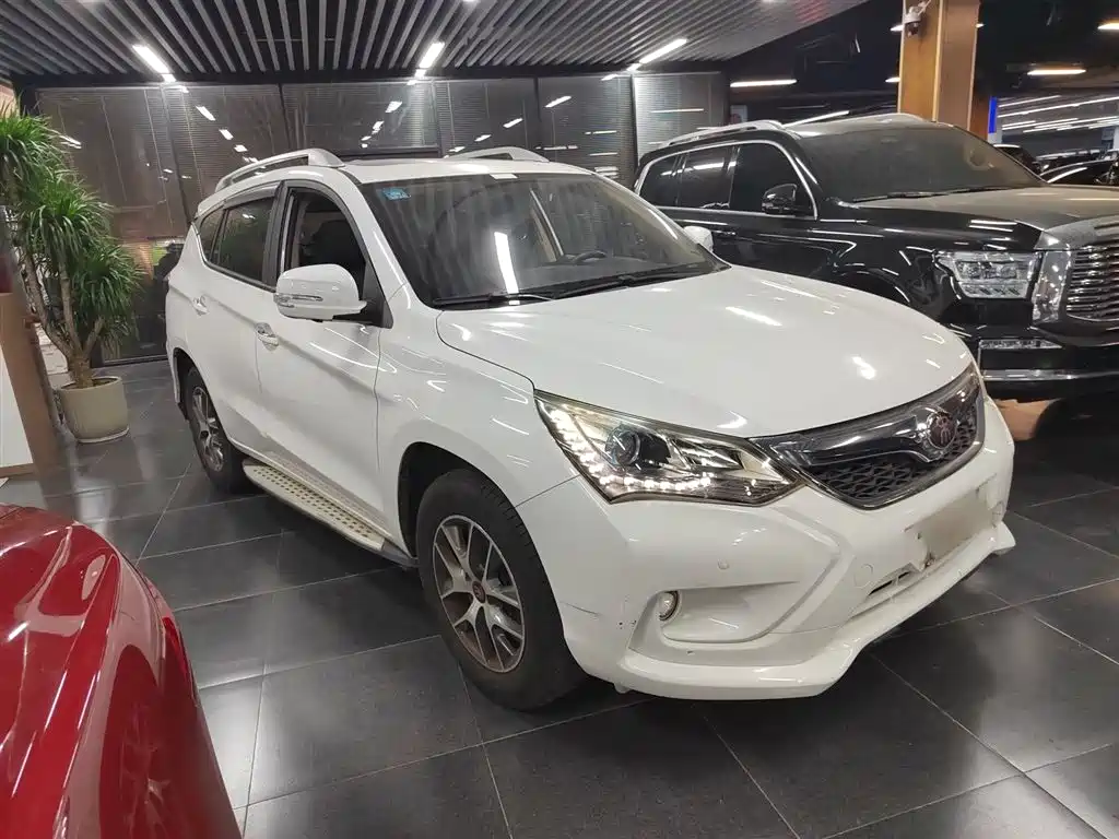 BYD Song 2017 Ultimate Upgrade 1.5TI Manual Elite Model фото 4
