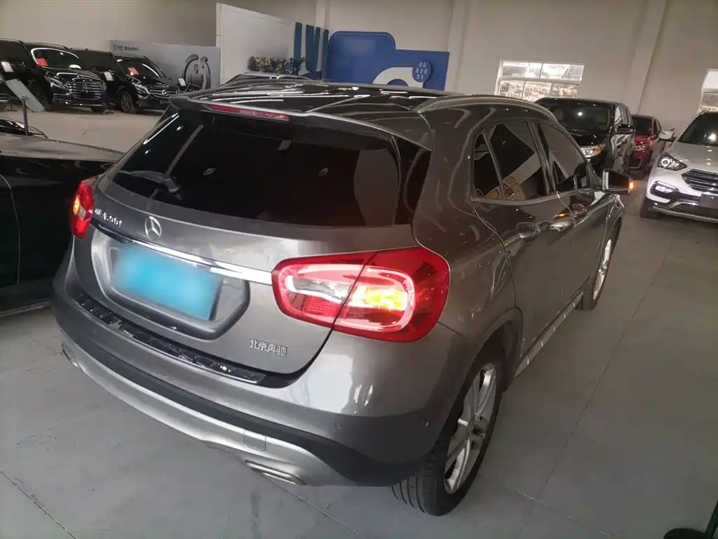 Mercedes-Benz GLA 2016 GLA 200 Dynamic фото 7