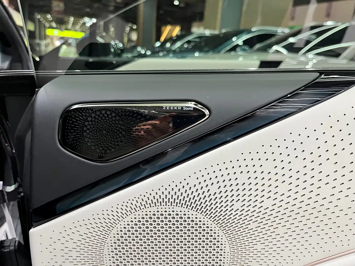 Zeekr 007GT 2025 Long Range RWD Smart Driving Edition 100kWh фото 28