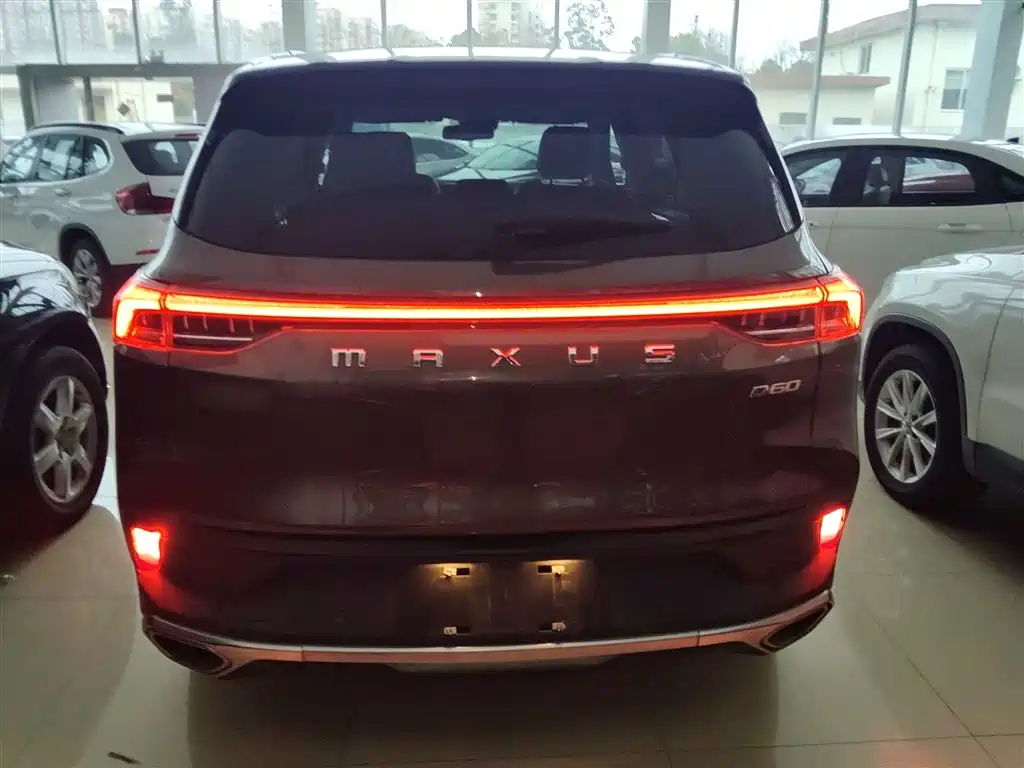 SAIC Maxus Maxus D60 2019 Model 1.5T Auto Premium Edition 7-Seater фото 4