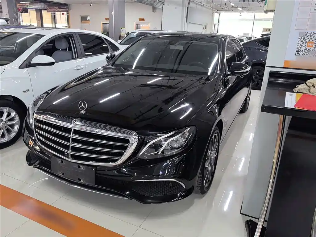 Mercedes-Benz E-Class 2019 E 300 L Luxury