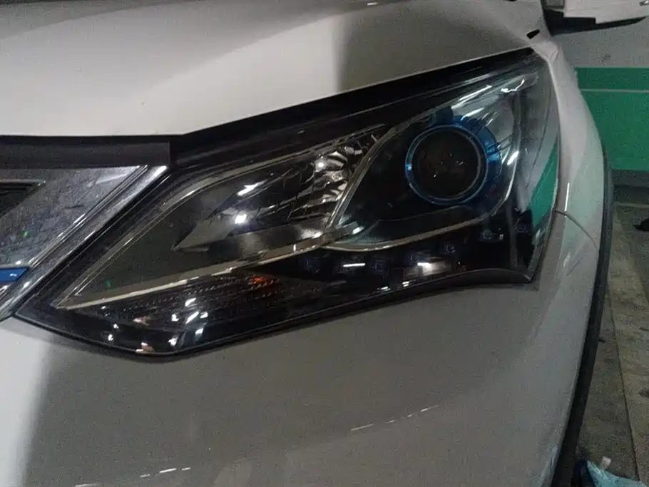 BYD Song New Energy 2017 Song DM 1.5TID Full-time 4WD Luxury фото 5