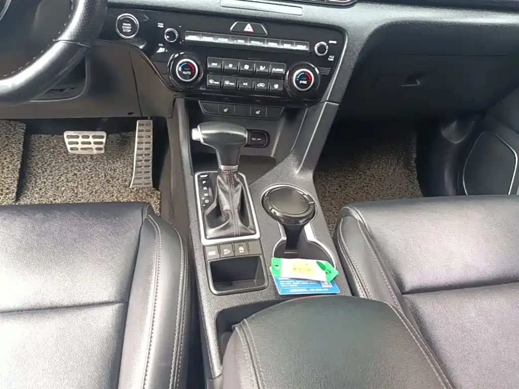 Kia KX5 2016 Model 1.6T Automatic 2WD DLX фото 14