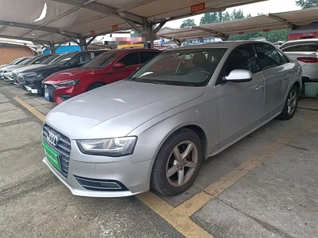 Audi A4L 2015 35 TFSI Auto Standard