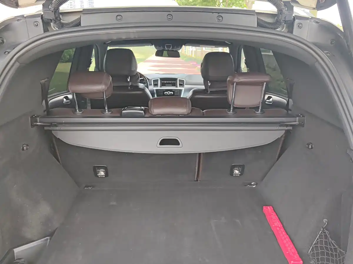 Mercedes-Benz M-Class 2012 Model ML 350 Luxury фото 8