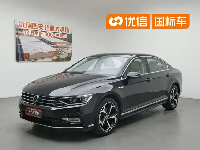 Volkswagen Magotan 2023 Model 2 Million Commemorative Edition 330TSI DSG Luxury — фото 1