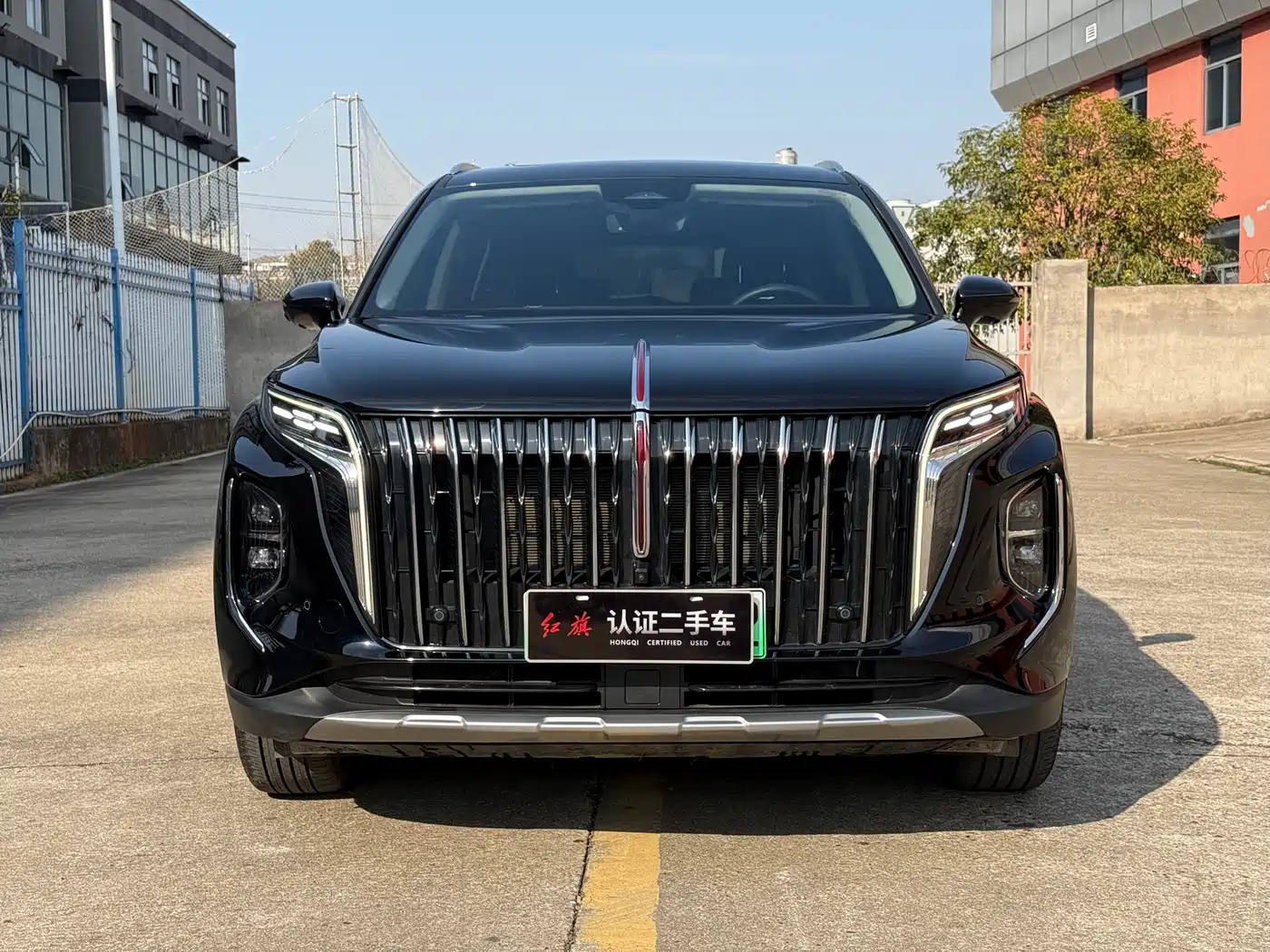 Hongqi HS7 PHEV 2024 2.0T PHEV 4WD Flagship Edition 6-seater фото 2