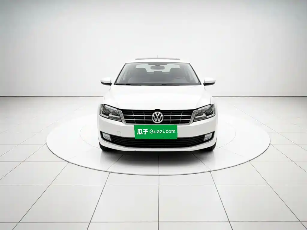 Фото 2 - Volkswagen Lavida