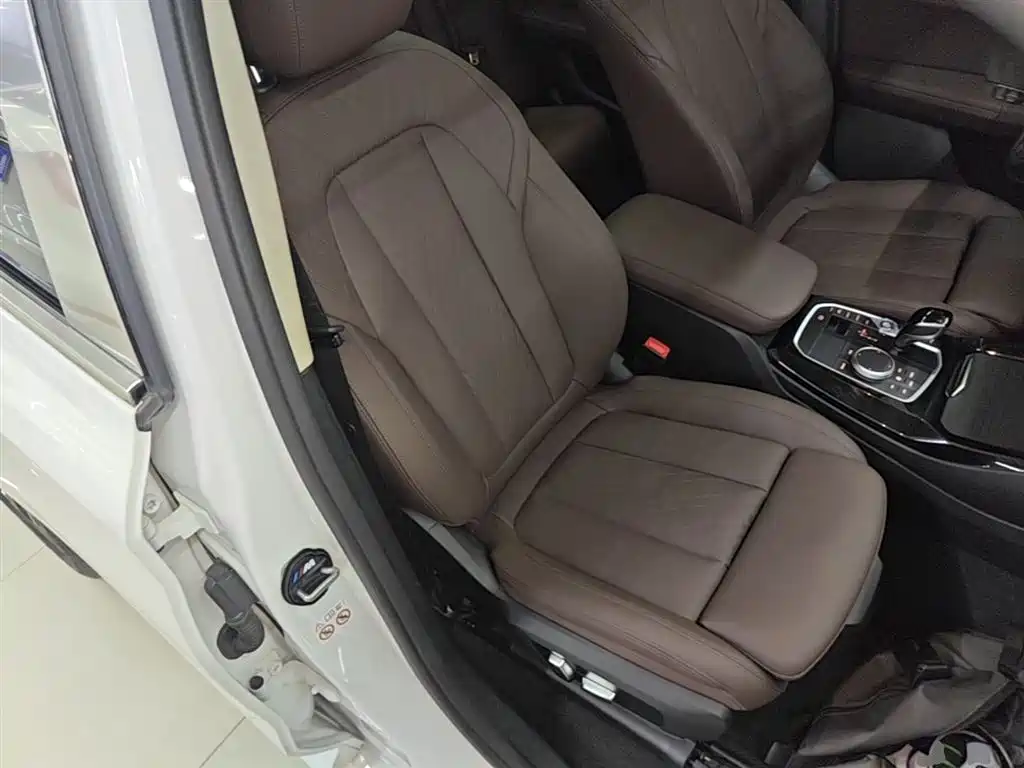 BMW X3 2022 Model Second Facelift xDrive30i Leading M Night Package фото 25