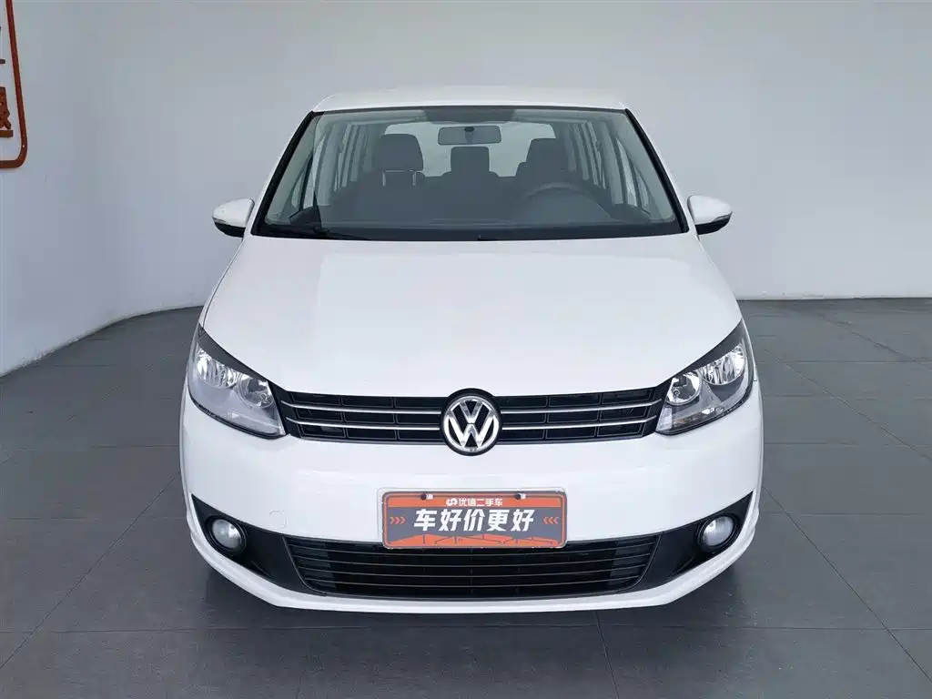 Volkswagen Touran 2015 1.4T Manual Trend Edition 5-seater фото 3