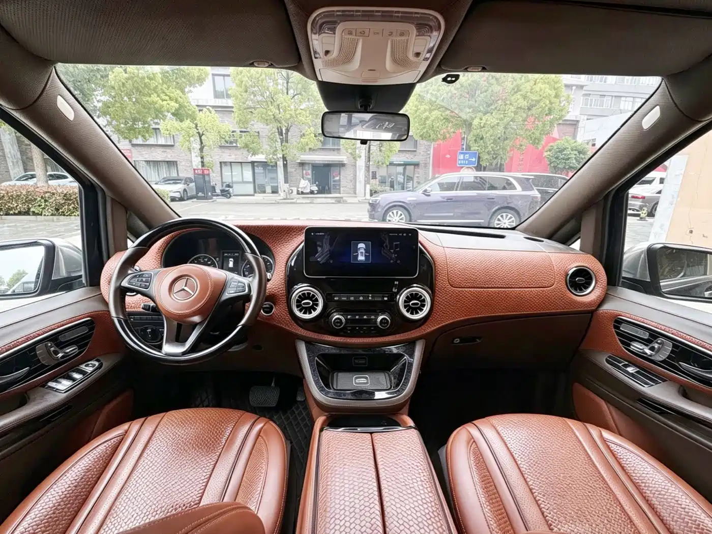 Mercedes-Benz Vito 2021 2.0T Business Edition 7-seater фото 5