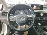 Фото 7 - Lexus RX