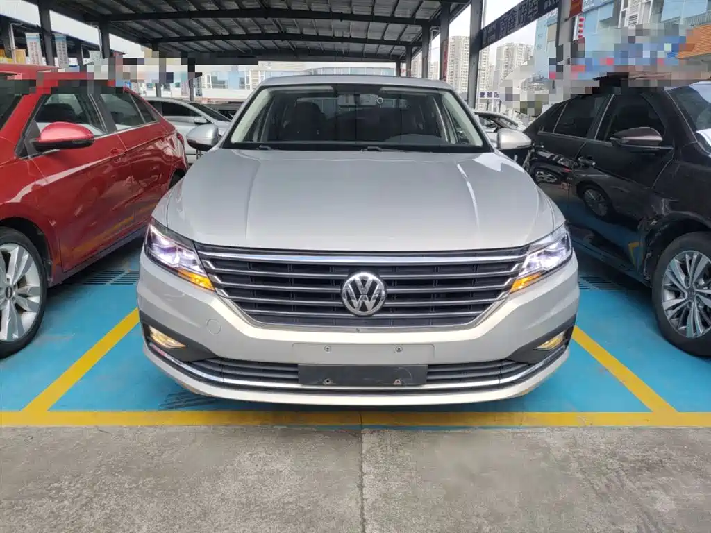 Volkswagen Lavida 2019 1.5L Automatic Comfort Edition China VI фото 3