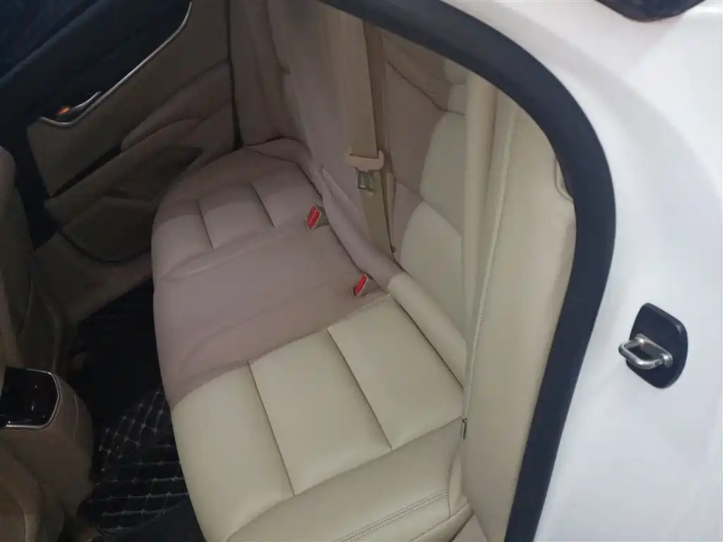 Cadillac XTS 2017 28T Technology фото 13