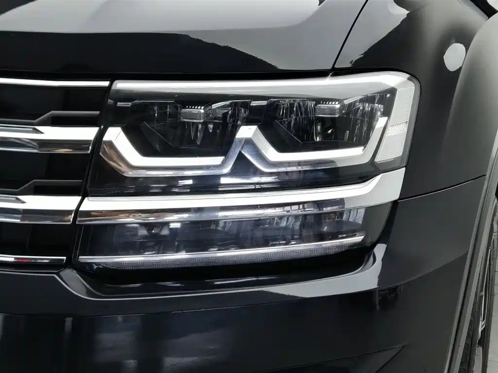 Volkswagen Teramont 2020 380TSI 4WD Luxury Edition China VI фото 7