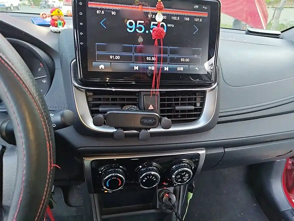 Toyota YARiS L Zhi Xuan 2020 1.5L CVT Luxury Edition фото 6