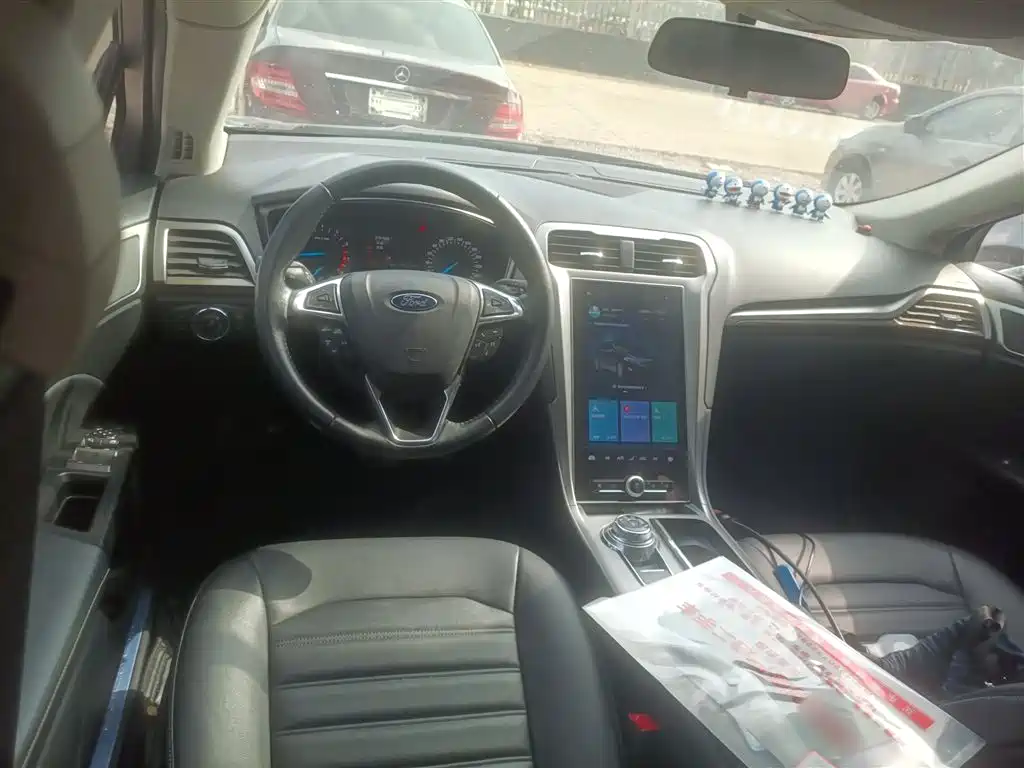 FORD MONDEO
