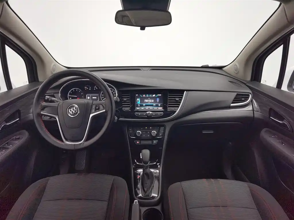 Buick Encore 2018 18T Automatic 2WD Urban Leading фото 5