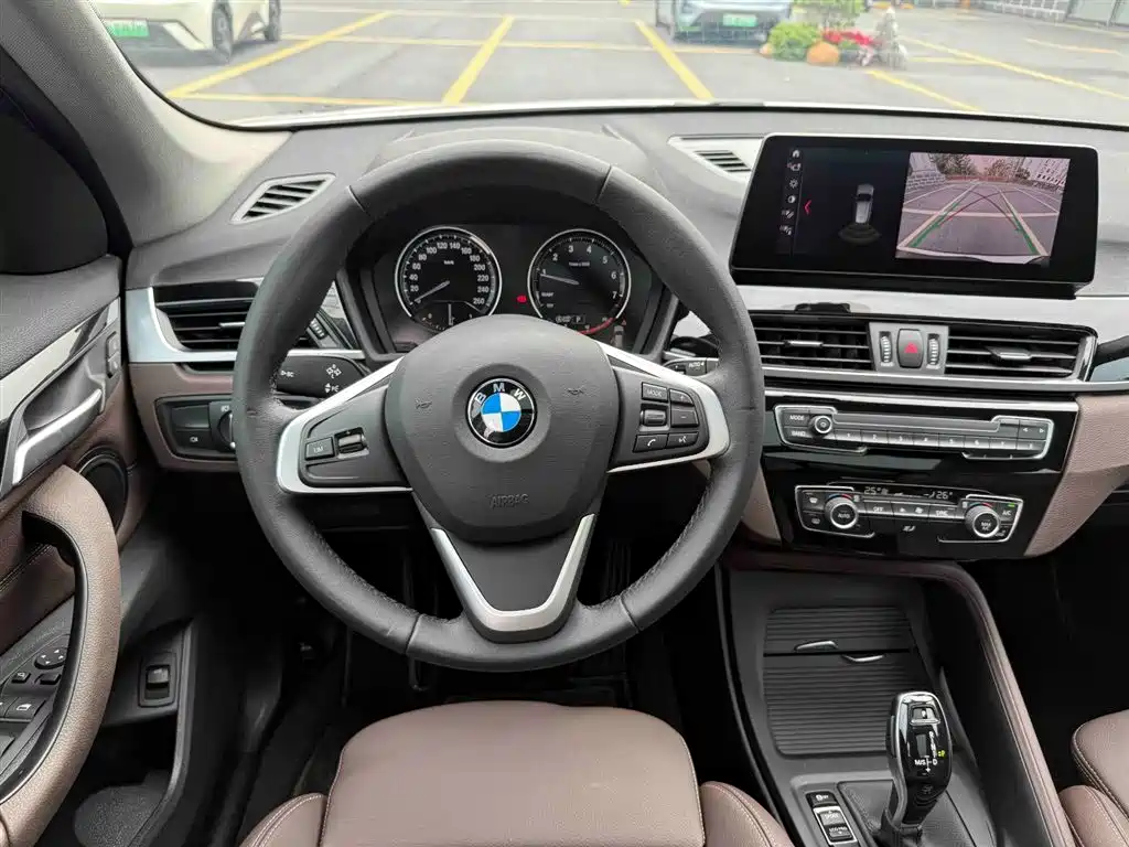 BMW X1 2020 sDrive25Li Leading Model фото 26
