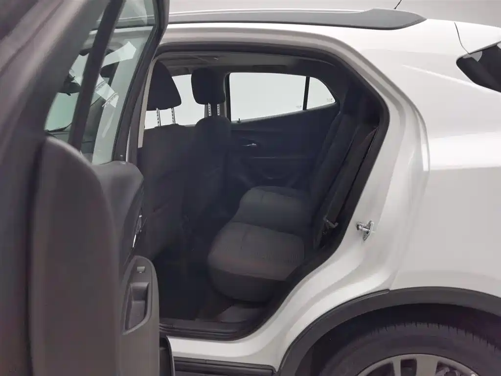 Buick Encore 2018 18T Automatic 2WD Urban Leading фото 15