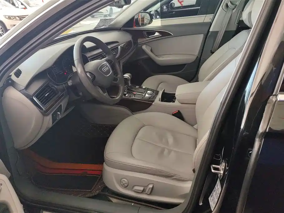 Audi A6L 2012 30 FSI Luxury фото 9