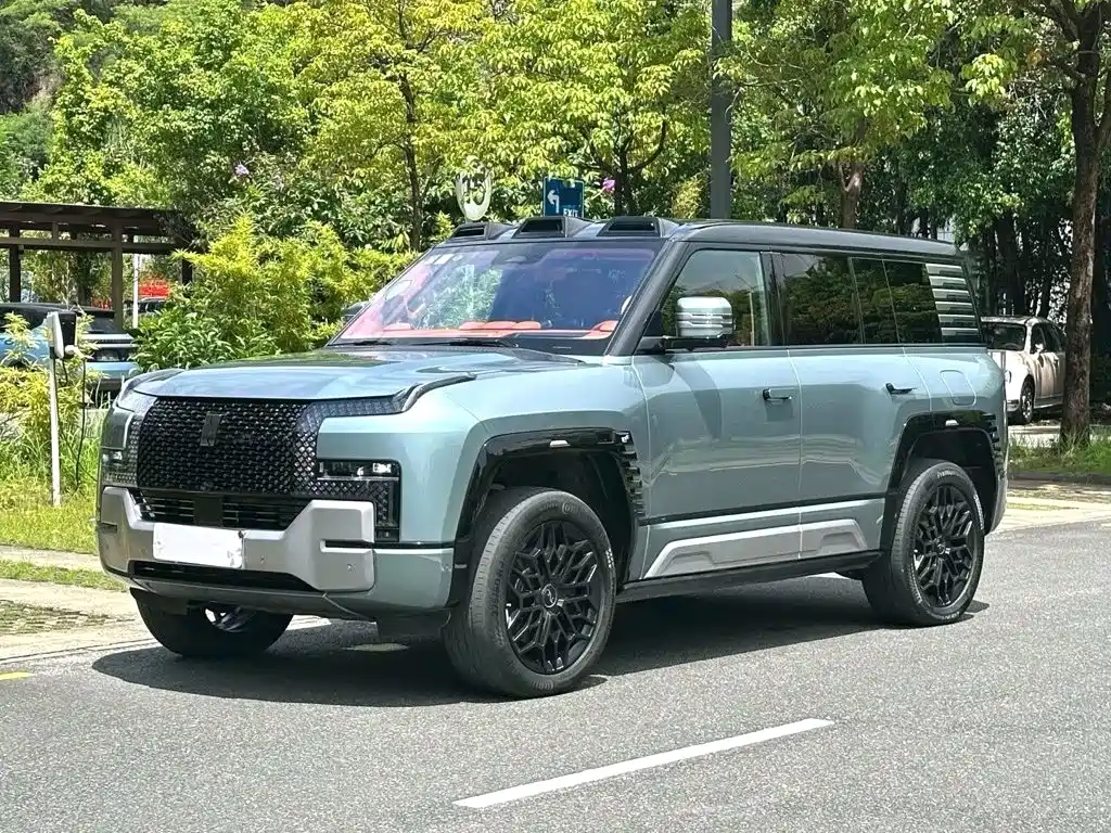 Yangwang U8 2024 2023 Luxury Edition