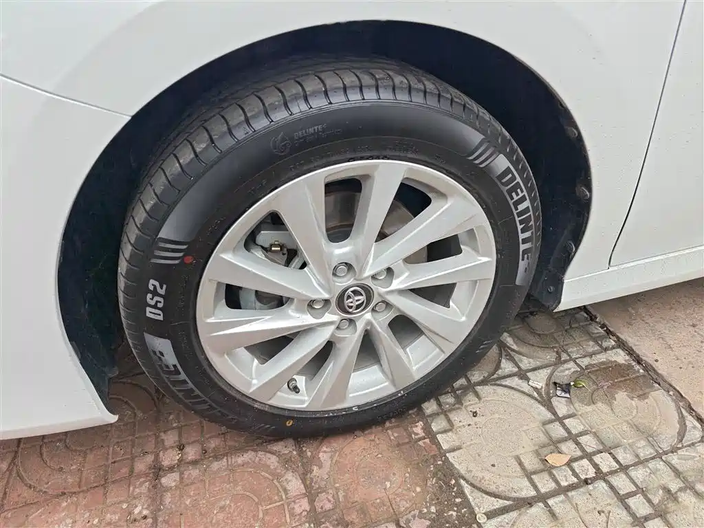 Toyota Camry 2021 2.0G Luxury Edition фото 23