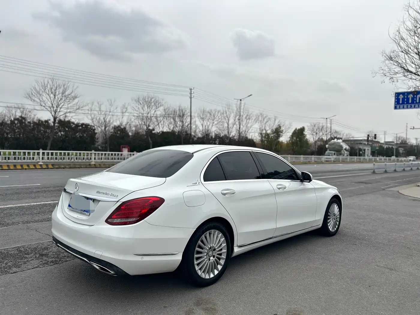 Mercedes-Benz C-Class 2016 C 180 L Sport фото 5