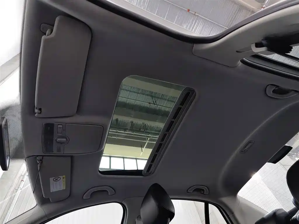Volkswagen Bora 2015 Quality Edition 1.6L Automatic Comfort фото 14