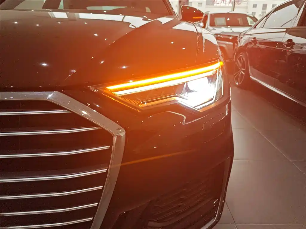 Audi A6L 2022 40 TFSI Luxury Dynamic фото 18