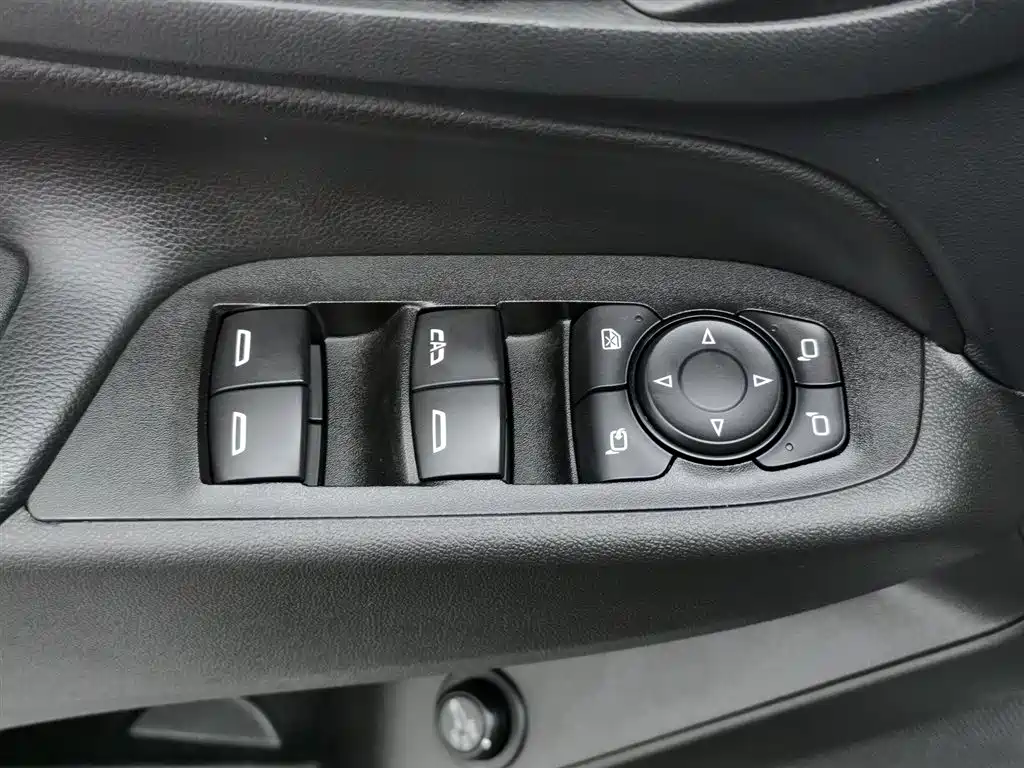 CHEVROLET EXPLORER
