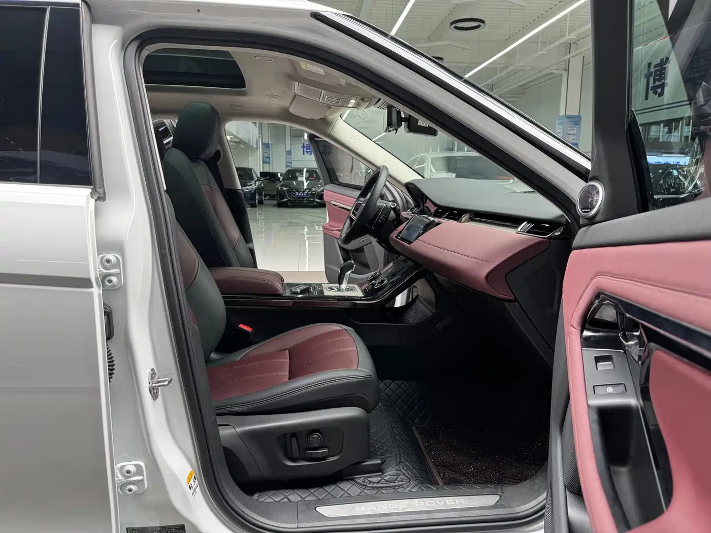 LAND ROVER RANGE ROVER AURORA