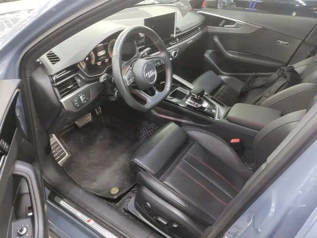 Audi A4L 2022 40 TFSI quattro RS Kit Burning Speed фото 22