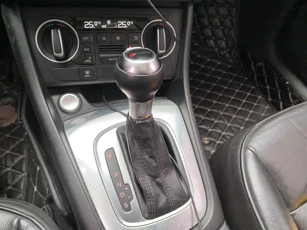 Audi Q3 2016 Model 30 TFSI Style фото 7