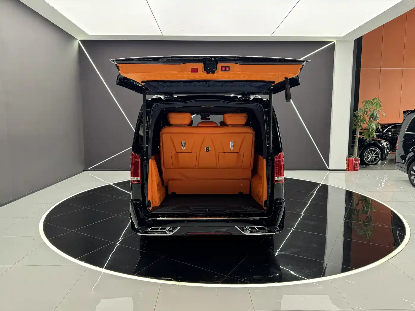 Mercedes-Benz Vito 2020 2.0T Business Edition (7-seater) фото 22